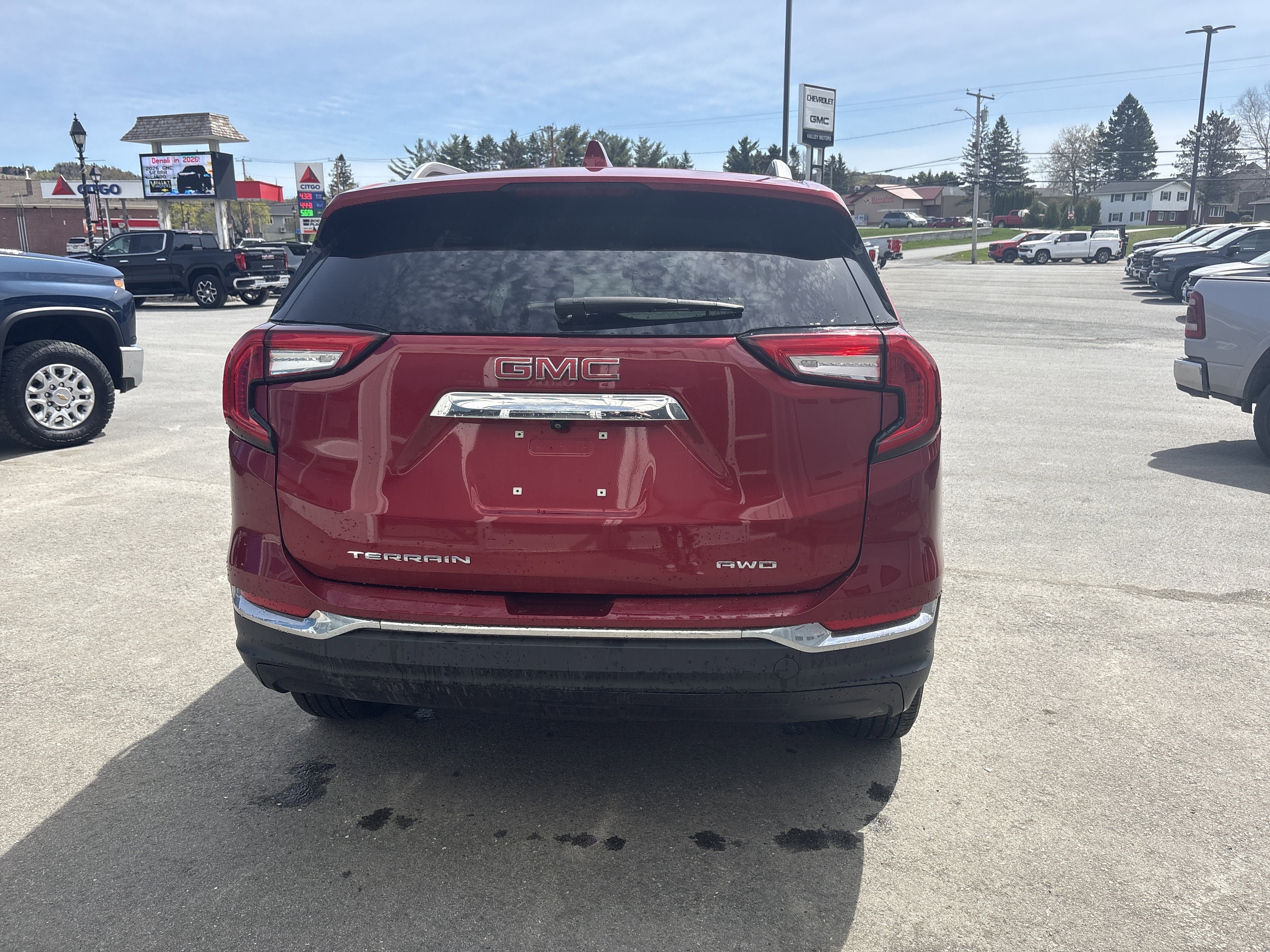2023 GMC Terrain SLT